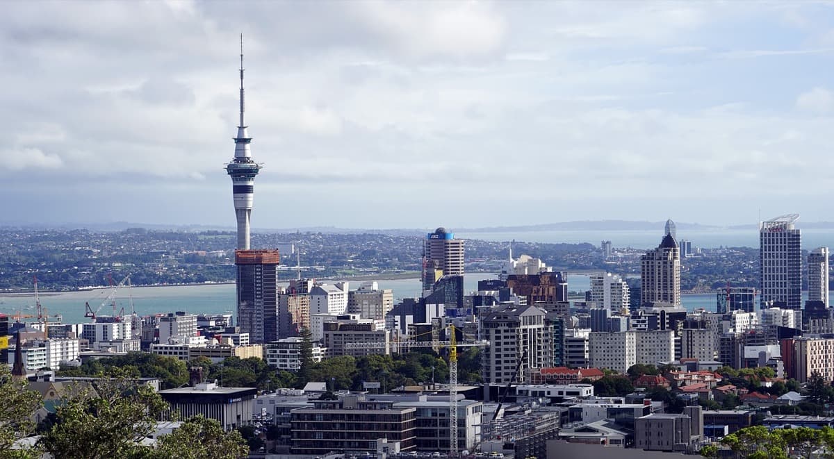 Business Class flights to Auckland