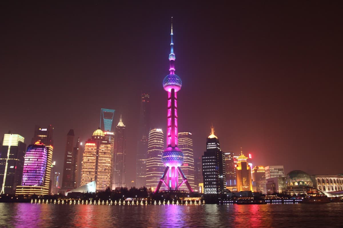 Business Flights to Shanghai