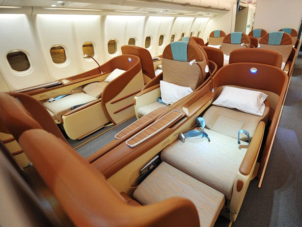 Business Class Profiles: onboard Oman Air's A330 and B737